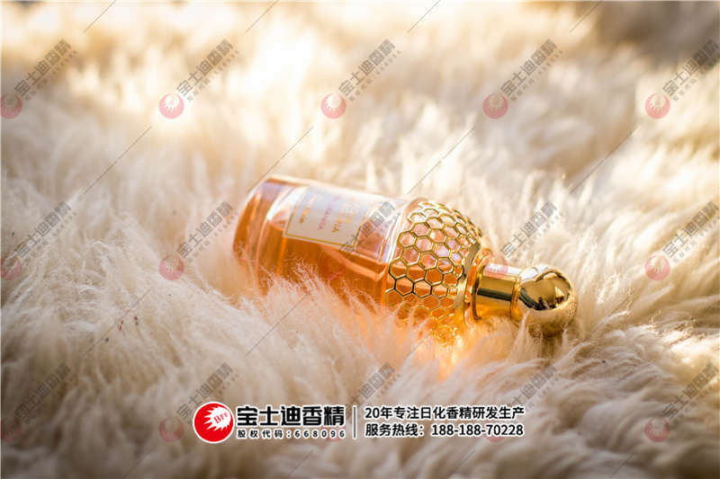 香水 香水